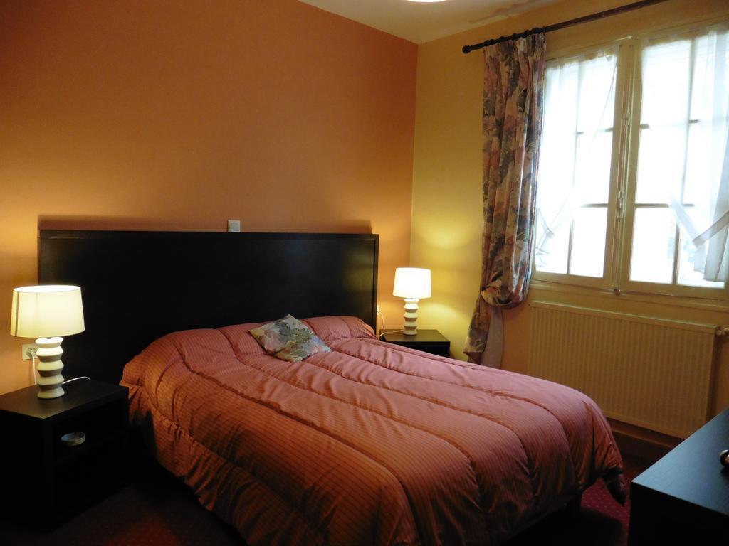 Hotel Le Petit Chaperon Rouge Coux-et-Bigaroque-Mouzens Zimmer foto