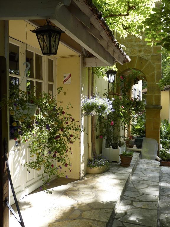 Hotel Le Petit Chaperon Rouge Coux-et-Bigaroque-Mouzens Exterior foto